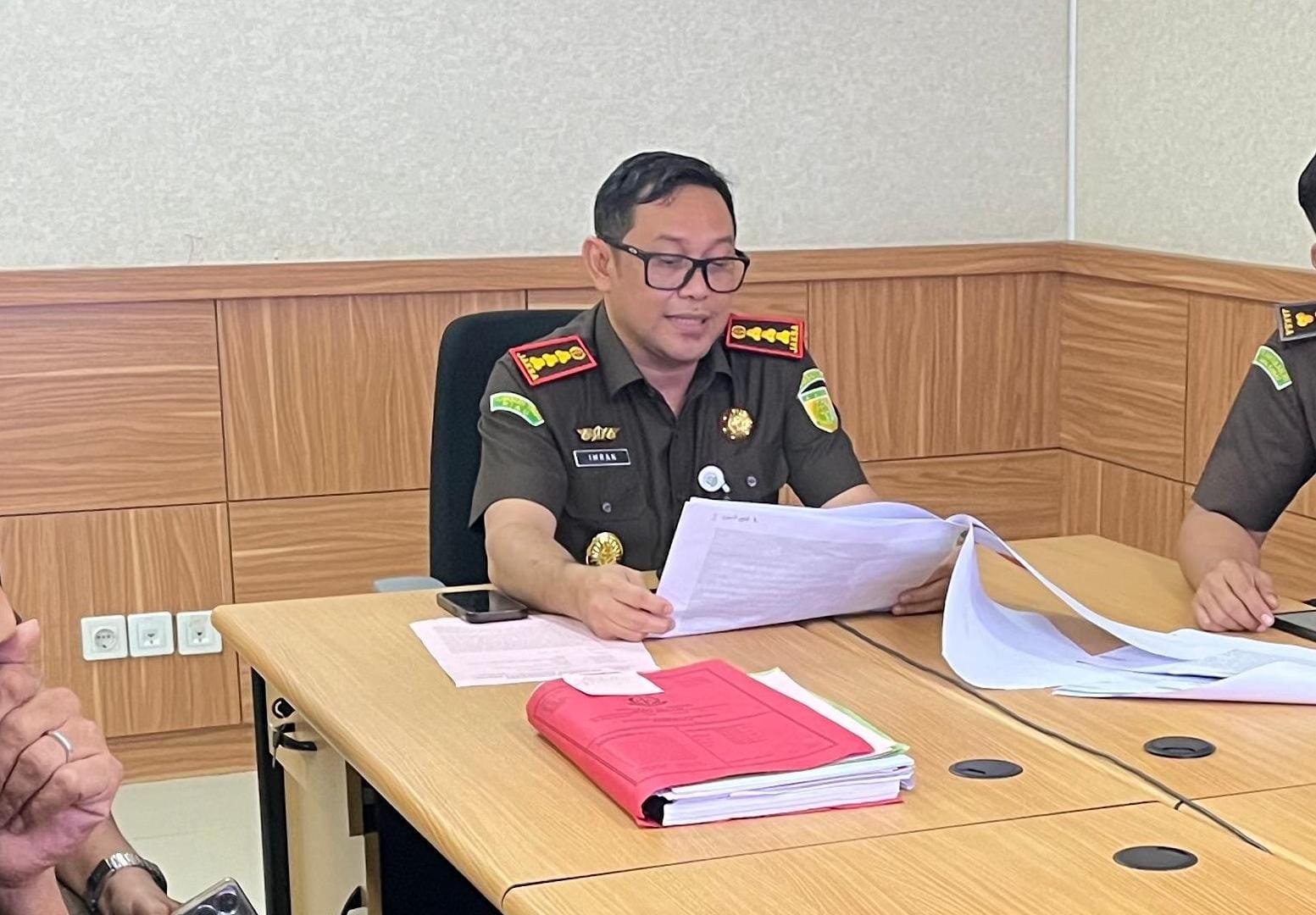 Foto : Kejaksaan Negeri Kota Bekasi mengumumkan laporan capaian kinerja tahun anggaran 2024 dalam acara peluncuran kaleidoskop.